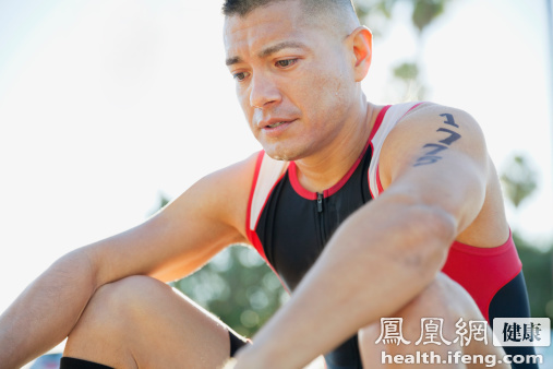 男人夏天4部位出汗有危险