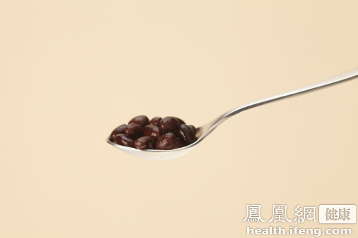 黑豆最补肾益气两种吃法