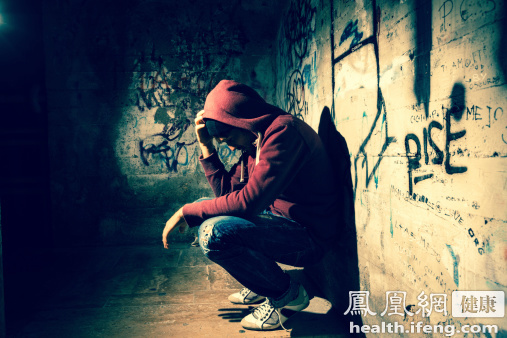 预防自杀：9大迹象甄别身边有自杀倾向的人
