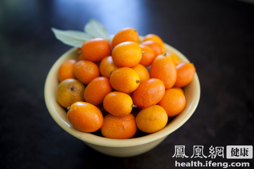 吃大蒜口臭快速去除小妙招(图)